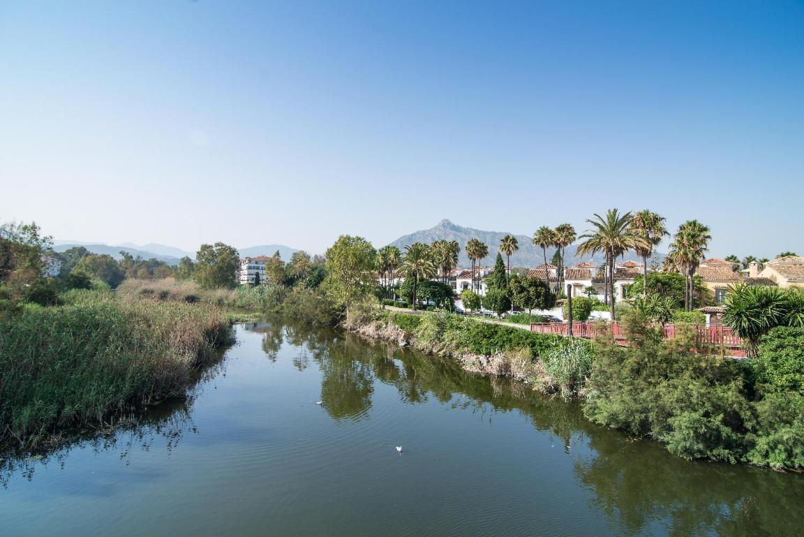 Apartamento Rio Mar Marbella Esterno foto
