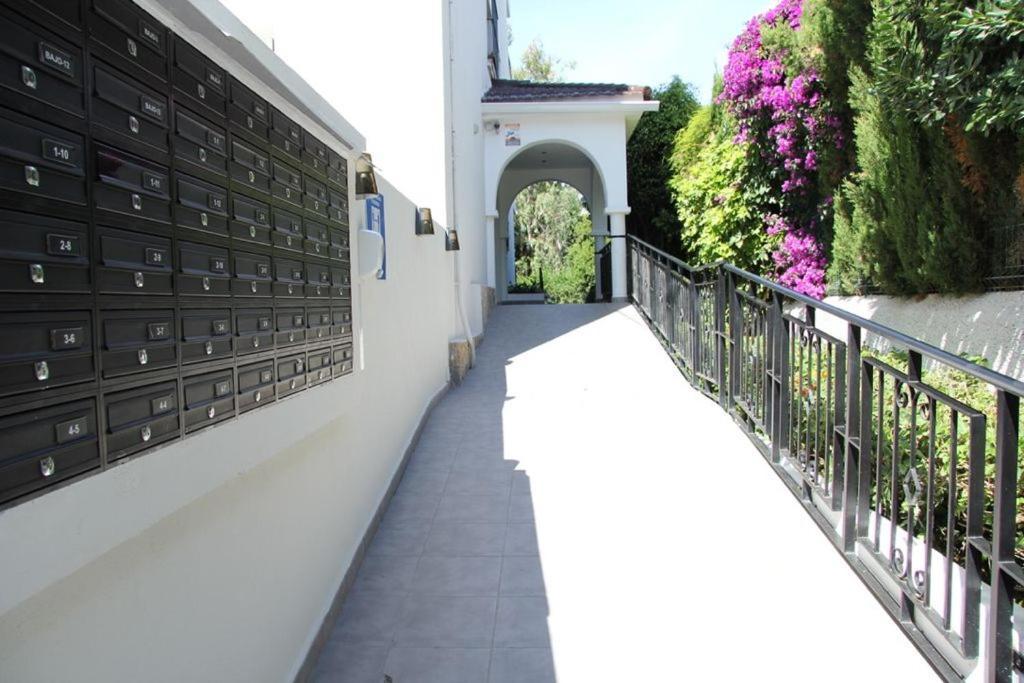 Apartamento Rio Mar Marbella Esterno foto